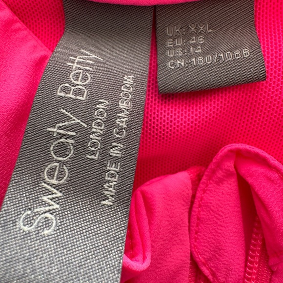 Sweaty Betty Neon Pink Jacket - Picture 5 of 11